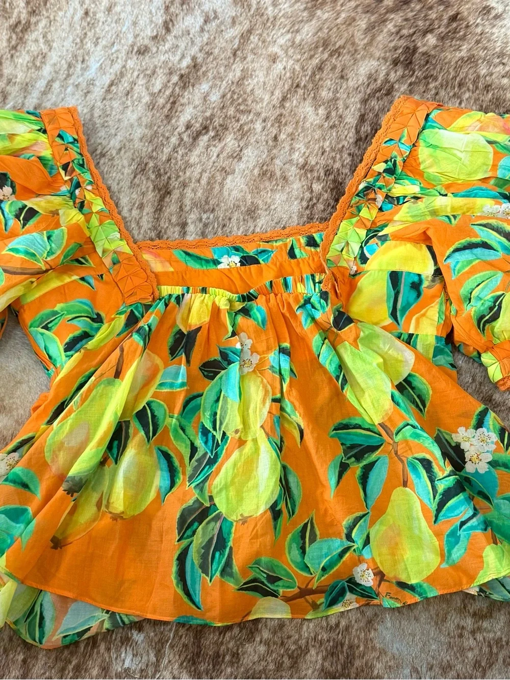 FARM‎ Rio Chic Pears Orange Puff Sleeve Blouse Top Womens Large NWT